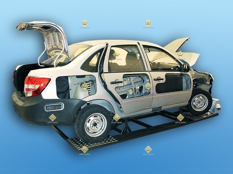 FRONT-WHEEL DRIVE CAR IN SECTION