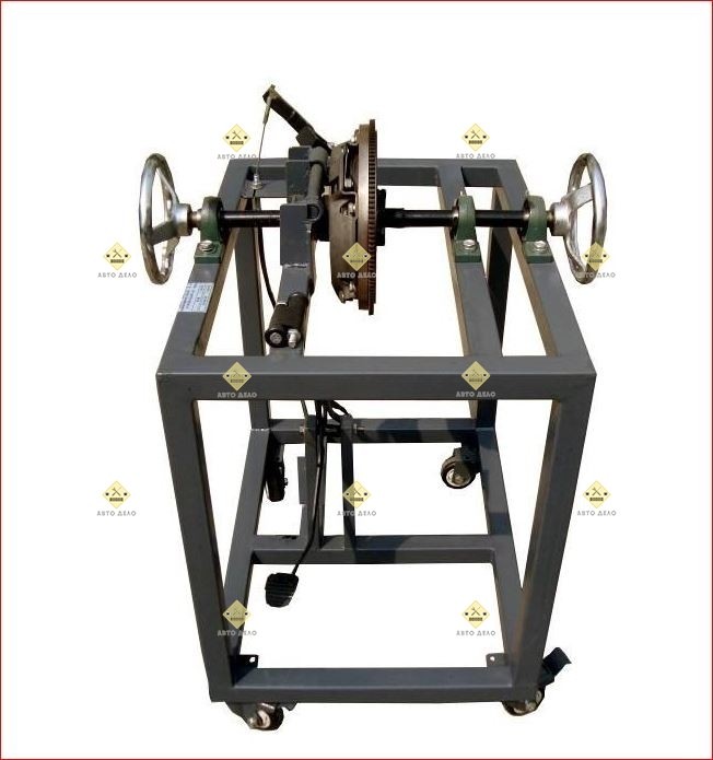 LABORATORY TRAINING STAND 